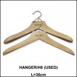 WOODEN HANGER CLOTHES / PENYANGKUT BAJU HANGER KAYU (THICK VERSION) USED 10 PCS